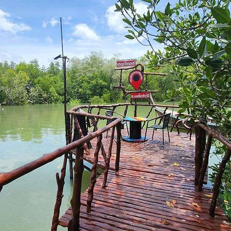 Phang Nga Bay Khanittha Homestay Ban Khiam エクステリア 写真